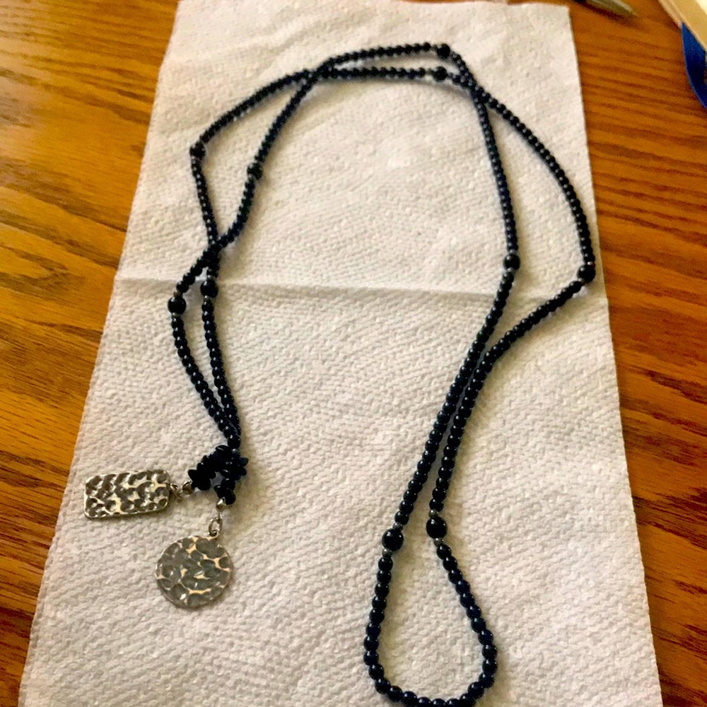 Retired N1467 Silpada onyx and Sterling silver lariat necklace